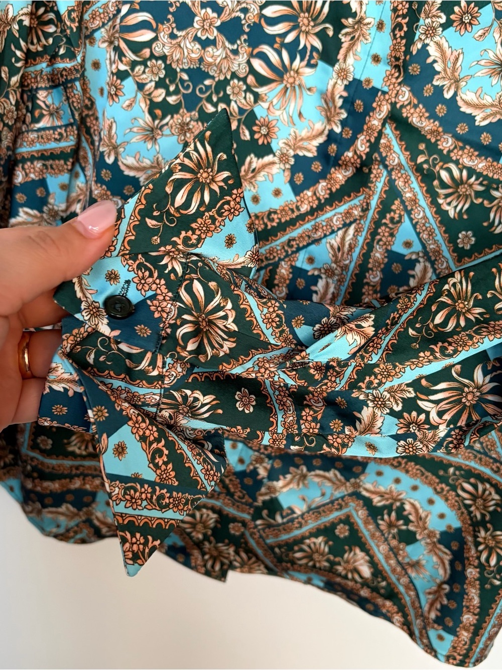 Boston Proper Classic Patchwork Print Sophia Button Up Charmeuse Blouse Size 12 - Picture 5 of 11